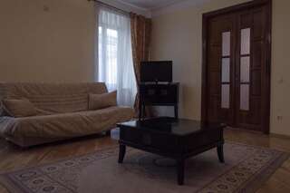 Апартаменты Апартаменты в историческом центре Львова Львов Апартаменты по адресу: Кафедральная пл., 6-22